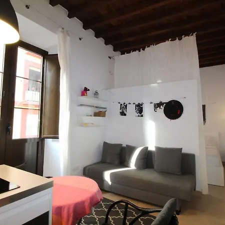 아파트 Del Parque Flats Alvarez *