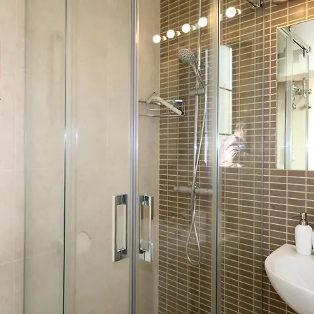 Del Parque Flats Alvarez Apartment Malaga