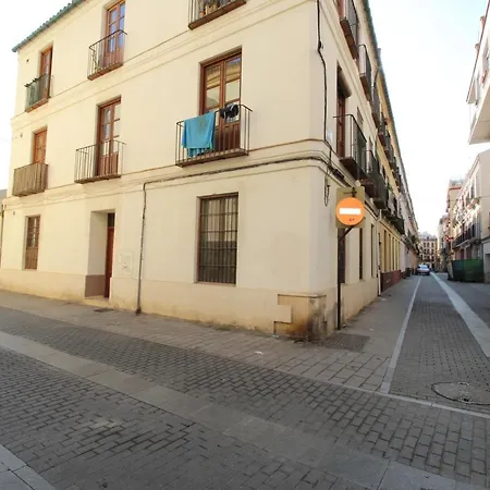 Del Parque Flats Alvarez Apartment