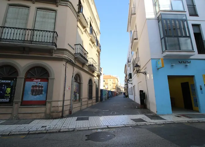 Del Parque Flats Alvarez